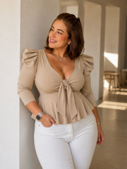 Blusa Victoria beige