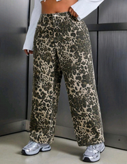 Jean de pierna recta animal print