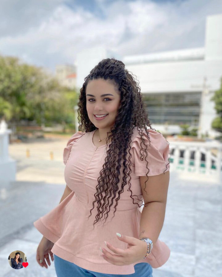 blusa ariel plus size