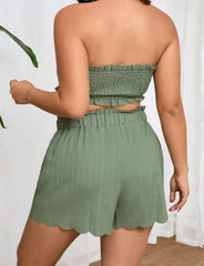 Set de top y shorts con borde láser