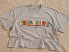 Camiseta oversize Curvylicious gris plata