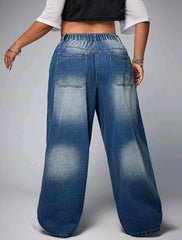 Jean roto en rodillas suelto