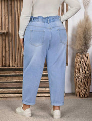 Jean estilo mom con rotos