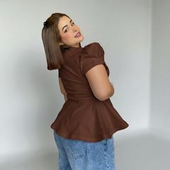 Blusa Ariel mocha mousse