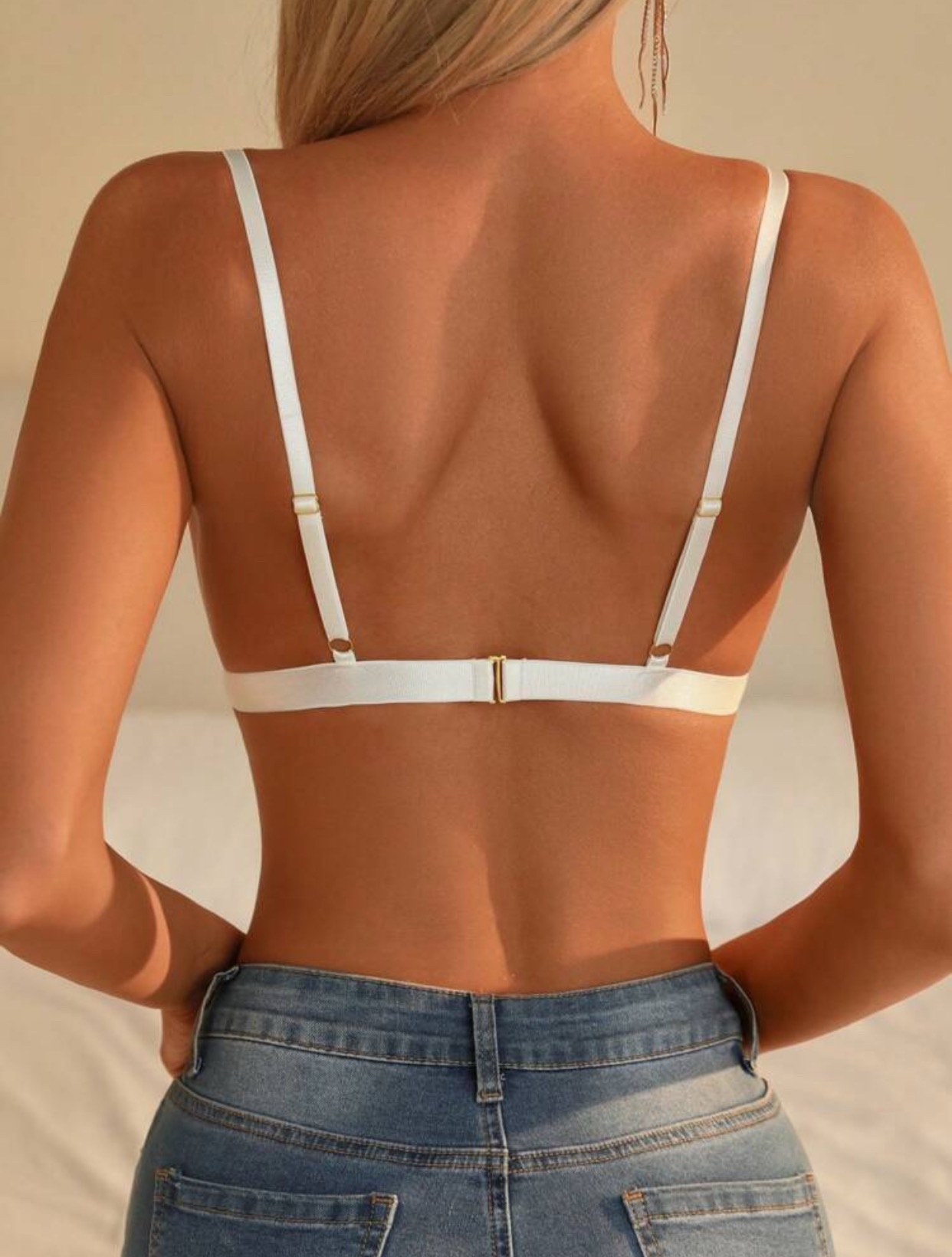 Top diamante con brasier incluido