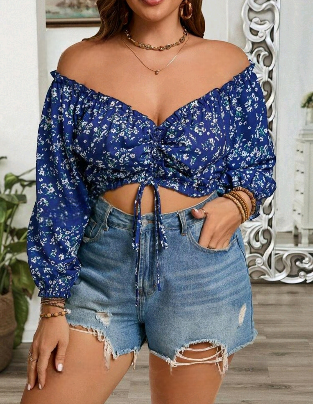 Crop top floral con cordon
