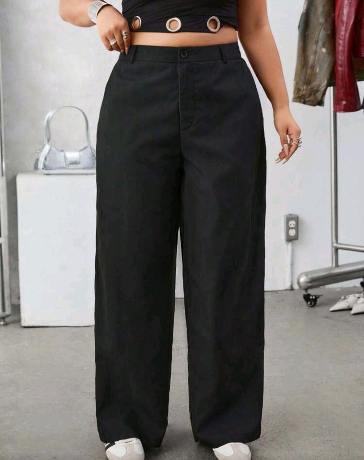 Pantalón negro ancho